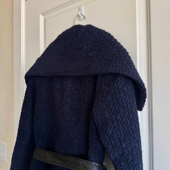 Cole Haan Blue Teddy Jacket with Oversized Collar and Belt - Picture 7 of 10